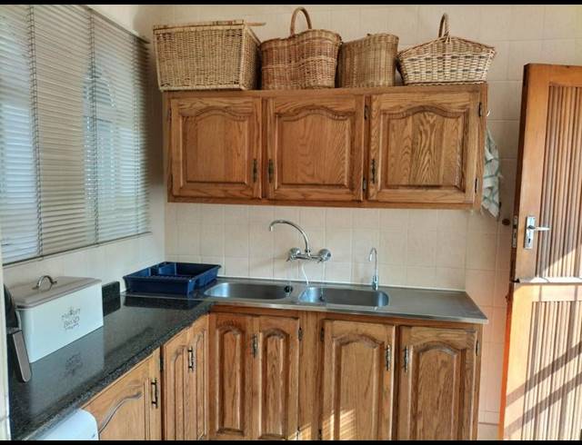 4 BEDROOM HOUSE FOR SALE IN VANDERBIJLPARK SE 2